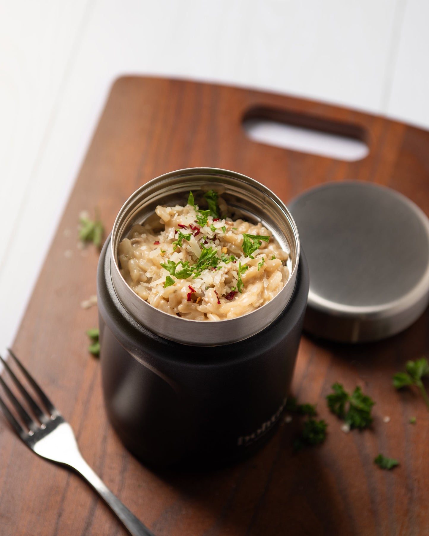 bohtal-insulated-food-jar-black-p5 Bohtal_Insulated_Food_Jar_Black_Lifestyle.jpg
