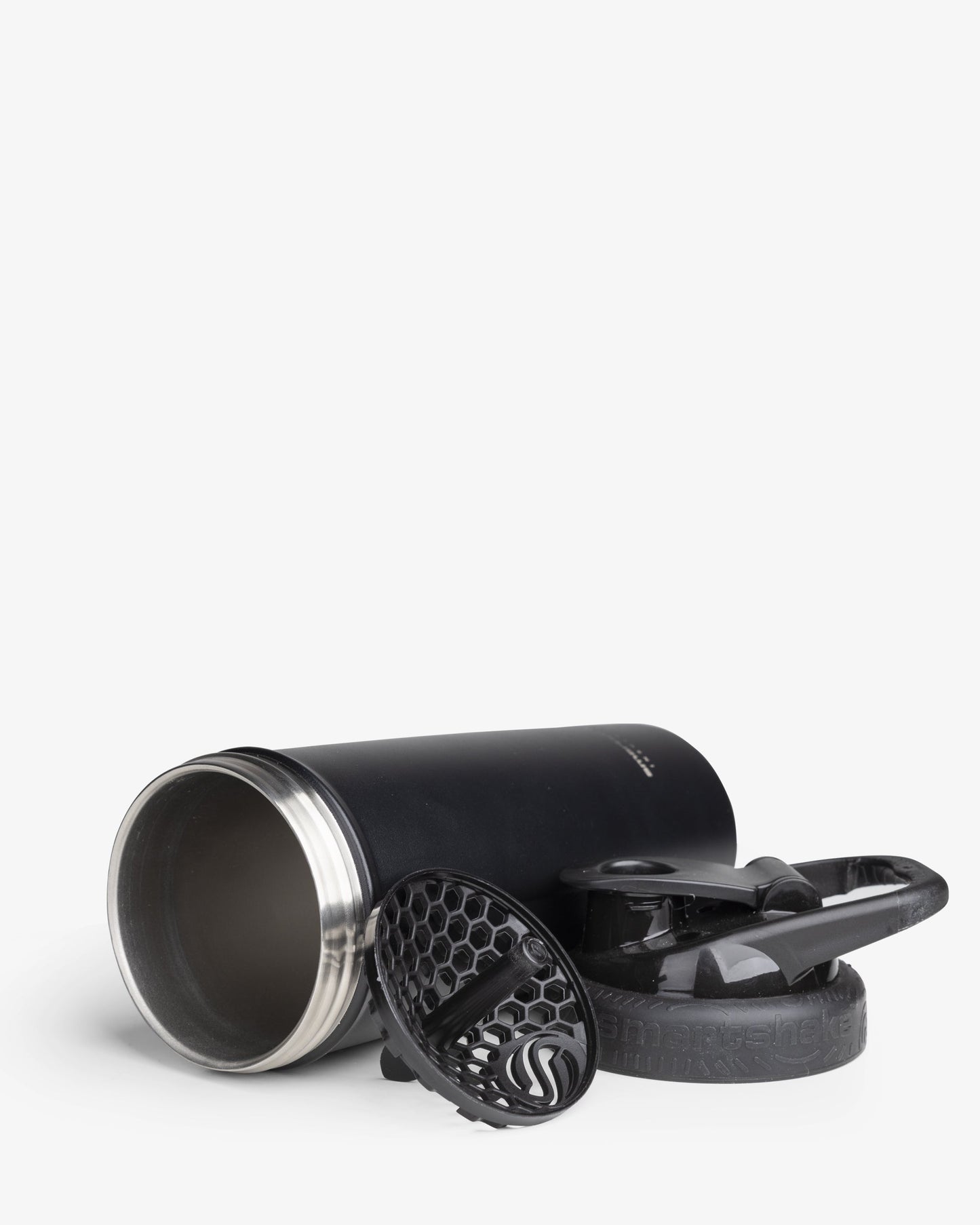insulated-steel-shaker-black-w3 Smartshake_Insulated_Steel_Black_assambled.jpg
