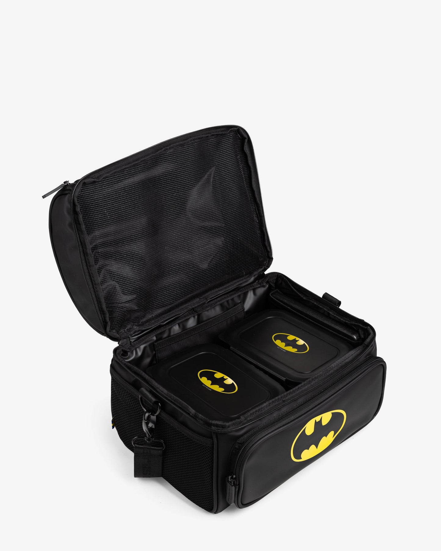 meal-prep-bag-batman-with-4-food-containers-and-2-ice-packs-k0 Smartshake_Meal_Prep_Bag_Batman_open.jpg