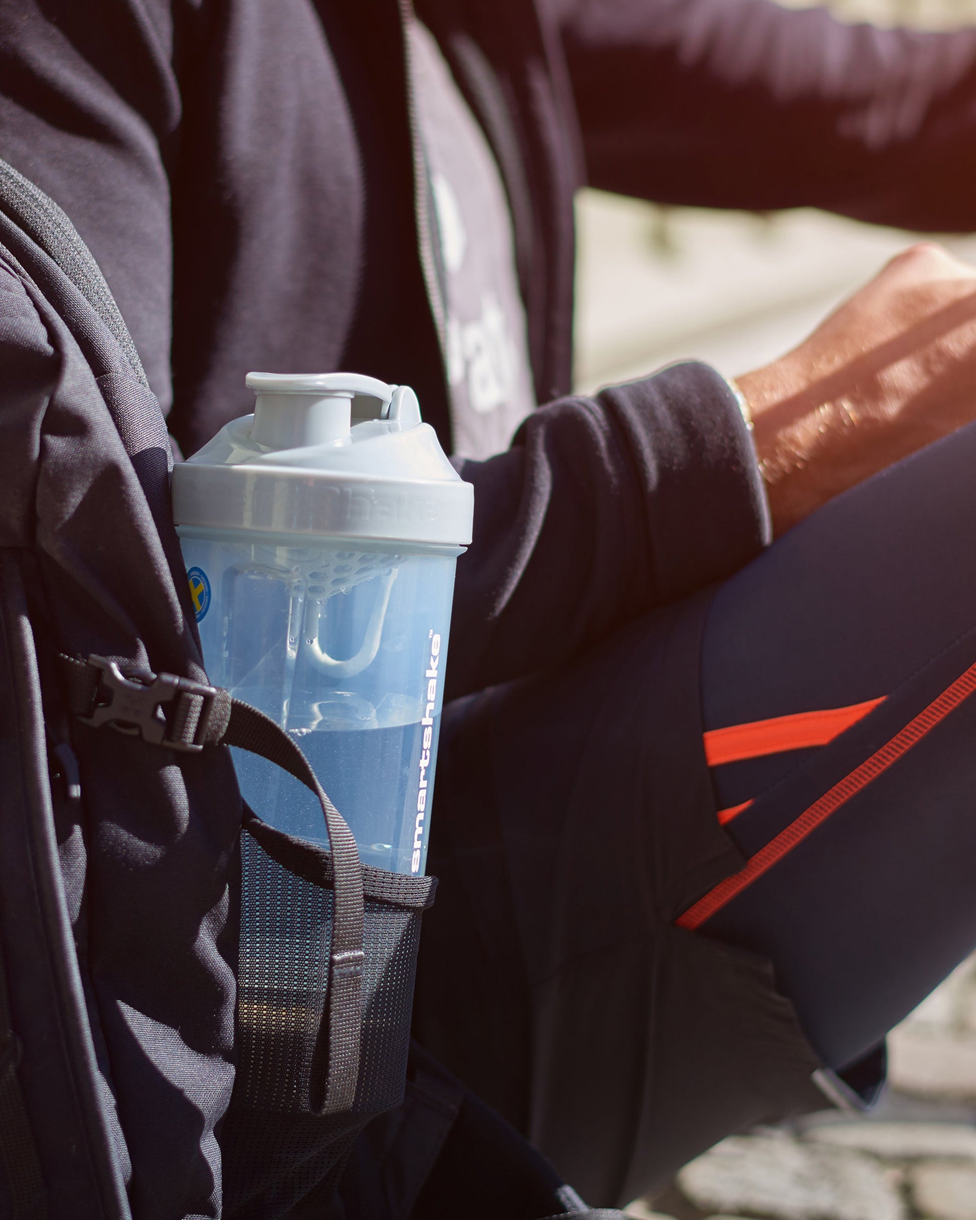 original2go-one-mist-gray-h1 Smartshake_Original2GoONE_Mist_Gray_lifestyle.jpg